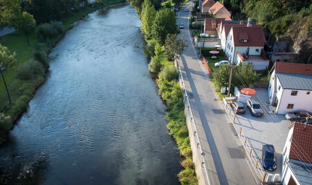 Penzion V Suchu Cesky Krumlov Bagian luar foto